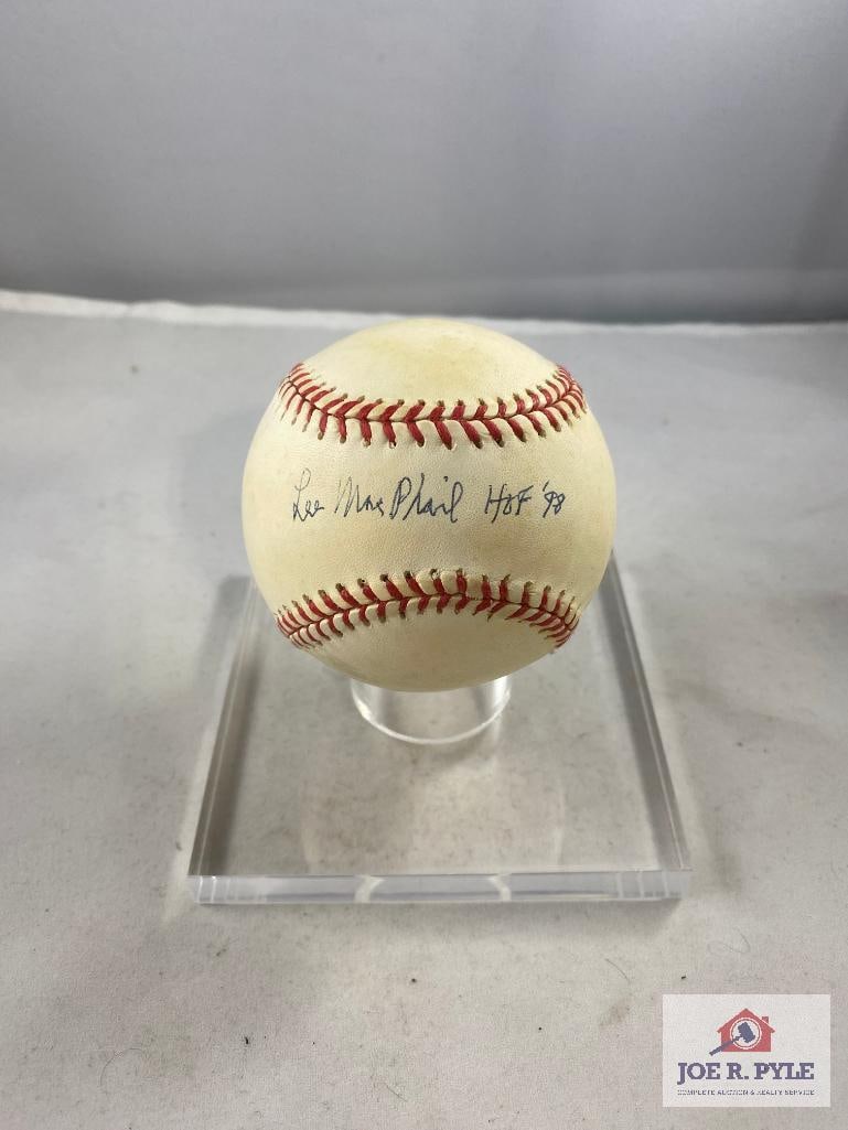 Lee Macphail Signed Baseball - no COA: Lee Macphail Signed Baseball - no COA