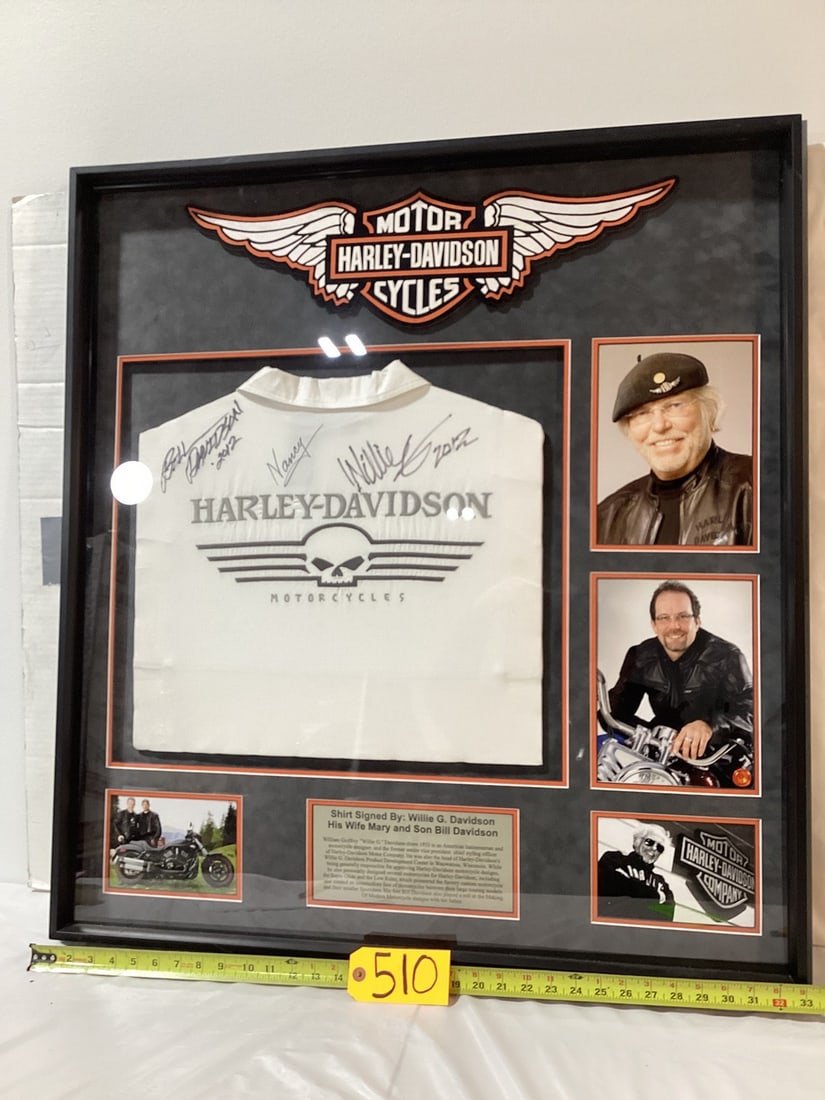 Photo frame of Harley Davidson skull shirt signed by Willie G. Davidson (1 of 4)
