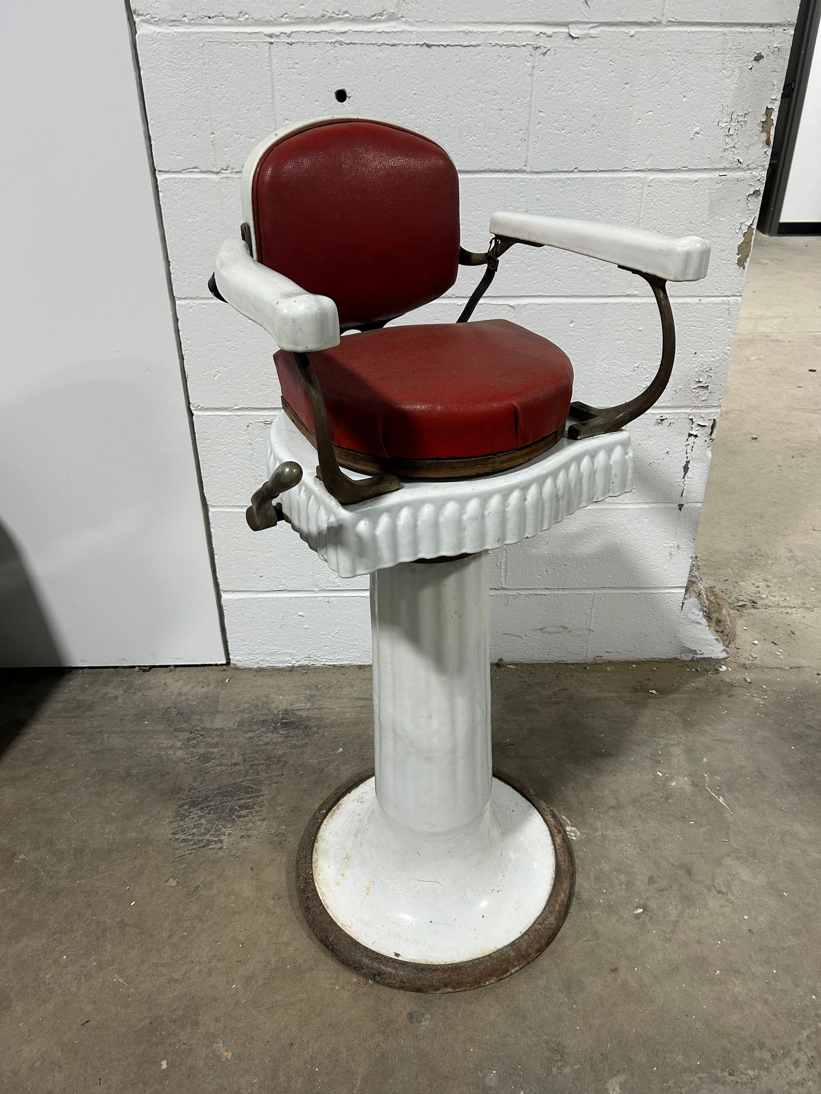 1920's Koken Childs Barber Chair: 1920's Koken Childs Barber Chair; NOTE: Spry's & Goin' Postal cannot ship this item. If the buyer wishes to have this item shipped, they must arrange their own third party shipper. Local pickup will b