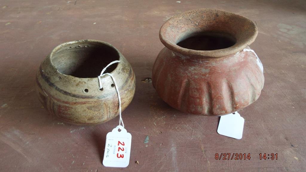 Two pieces, pre-Columbian clay squash pot 4 1/4"H,: Two pieces, pre-Columbian clay squash pot 4 1/4"H, small pre-Columbian clay pot with traces of original painted decoration 3 1/2"H, minor chips on both pieces ref.#394, 455