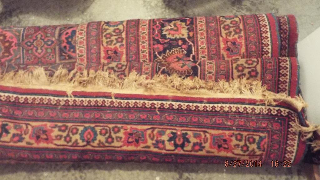 Large room size oriental rug, approximate measurements: Large room size oriental rug, approximate measurements are 14' x 22', normal wear no ref.#