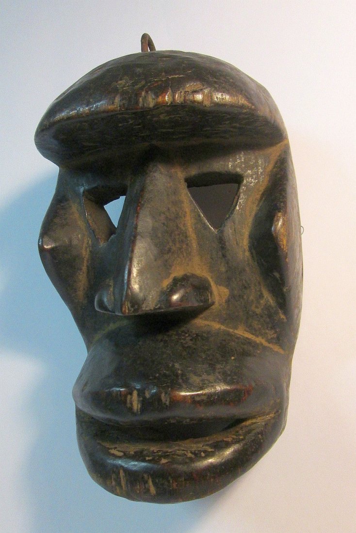 Dan African mask Kran ethnic group, African Tribal Art: This is a fine example of the DAN Tribe masks from the Kran ethnic group within the Dan complex of Tribes. This mask has such a wonderful abstract quality, and good overall symmetry and form. The mask