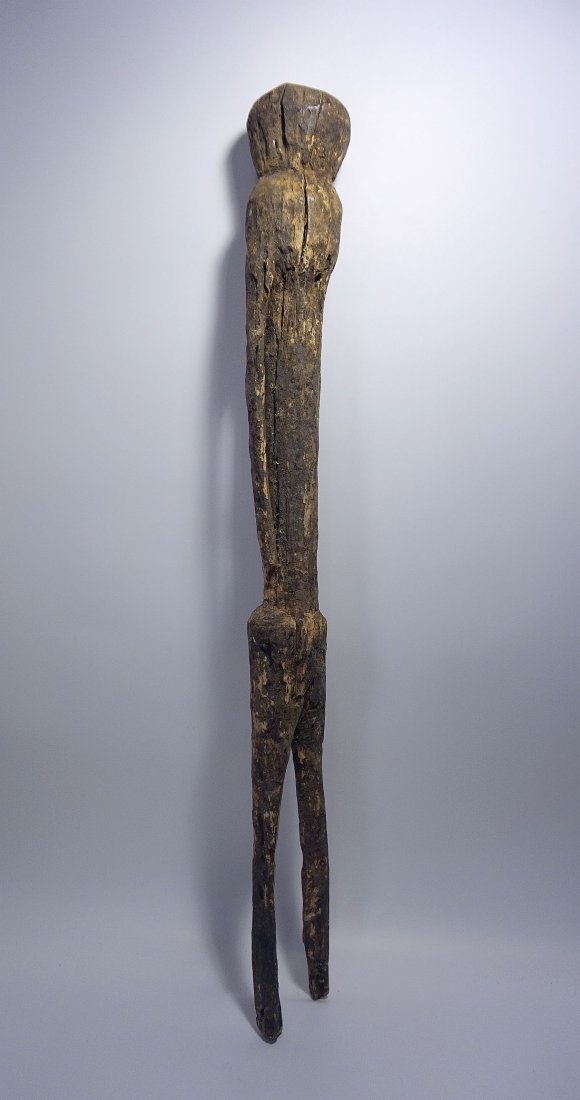 Very Old Moba Tchitcheri Shrine figure, African Art: Tall slender carved wooden idol from the Moba peoples of Togo, West Africa. heavily eroded minimalist style carving of a human form, yet with no discernible features This is likely a Bawoong Tchitcher