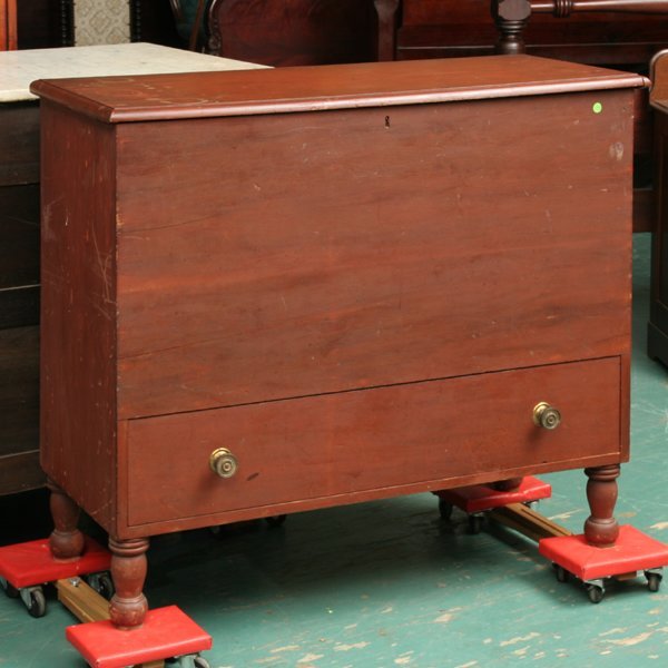 Early 1800 lift top chest, drawer in bottom, turn