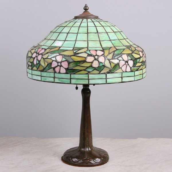 Leaded glass table lamp, 16"dia domed shade, grad