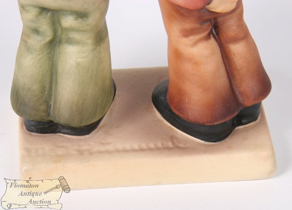 Hummel Figurine, "Duet", 130, 5"t, mark-#5. Good c - 2