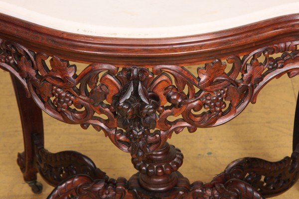 Mid 1800 Rococo Victorian laminated center table, - 3