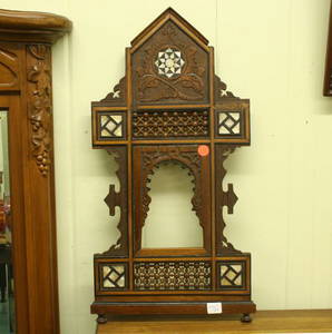 1248: Lot of three Victorian picture frames, (1) inlaid