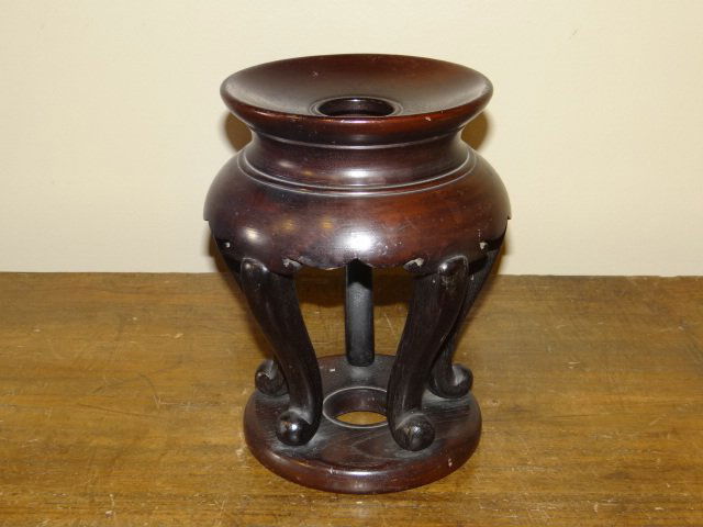 Chinese Old Stand: Chinese old wood stand. Dia. 7 x H 9 inches.S&H CHARGE WITHIN MAINLAND US $37