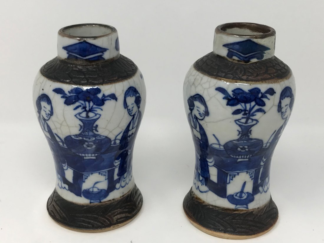 Antique Chinese Pair of Blue White Vases (1 of 5)