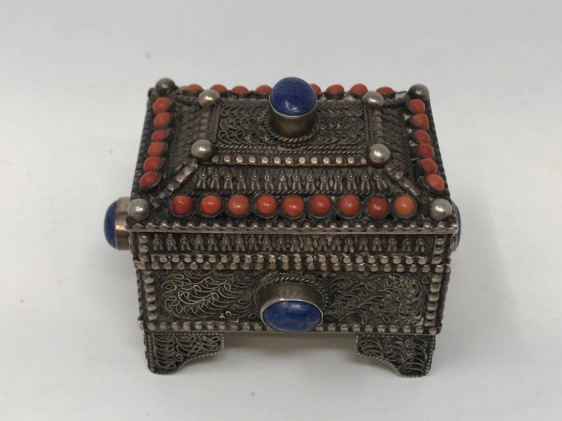Chinese Tibet 925 Silver Coral and Lapis Lazuli Box (1 of 5)