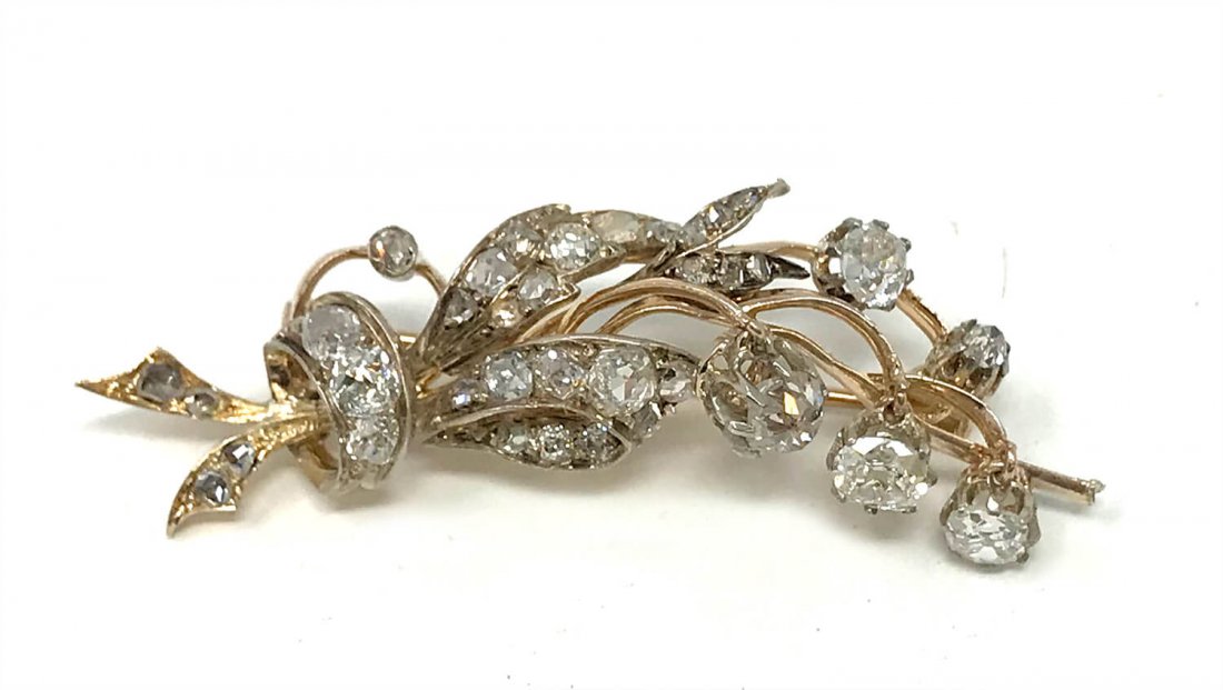 Antique Victorian era 18k Gold brooch with Diamonds (1 of 4)