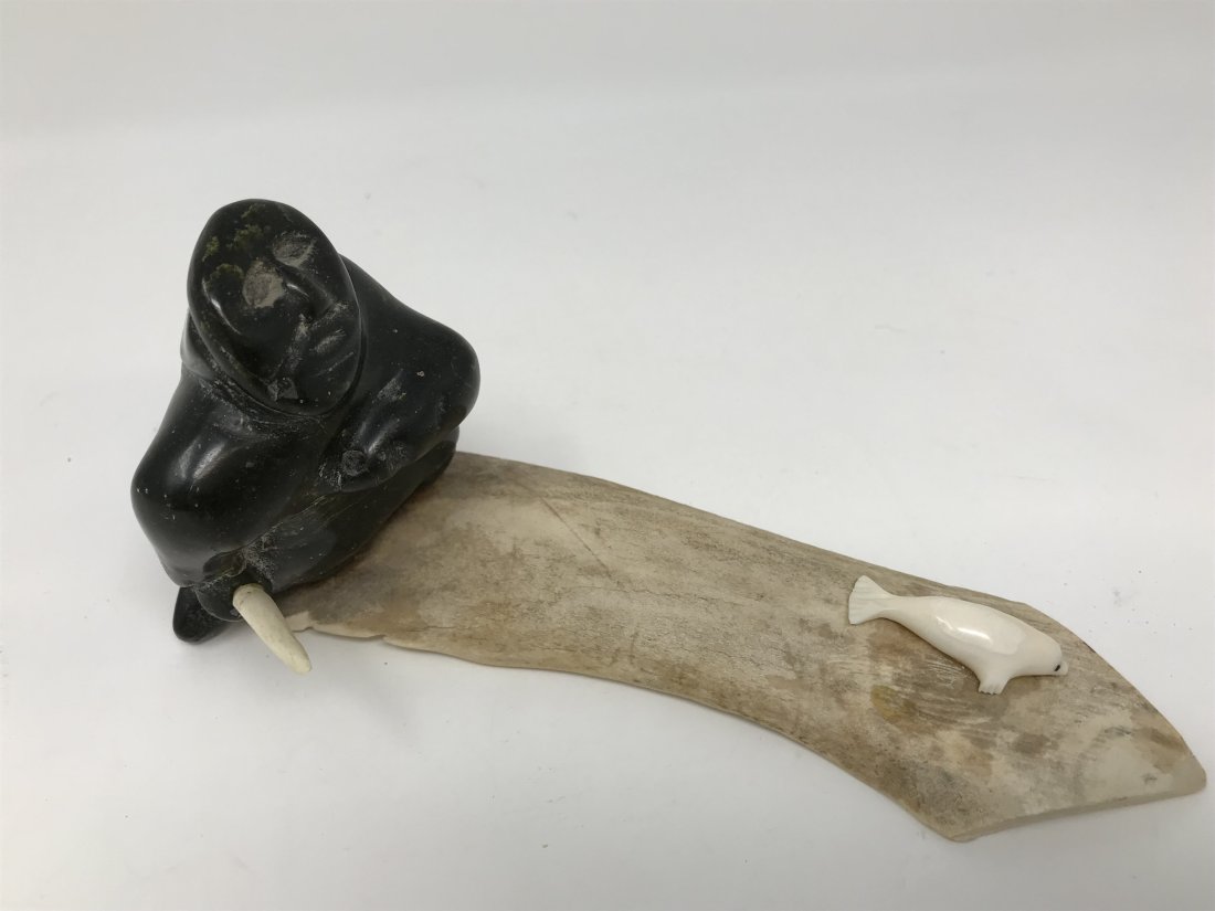 Inuit Eskimo Soapstone Hunter Carving (1 of 5)