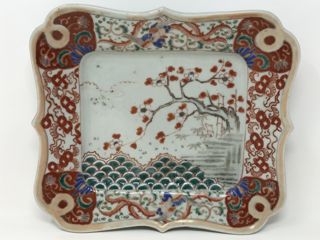 Late 18th century Japanese Imari Plate (1 of 8)