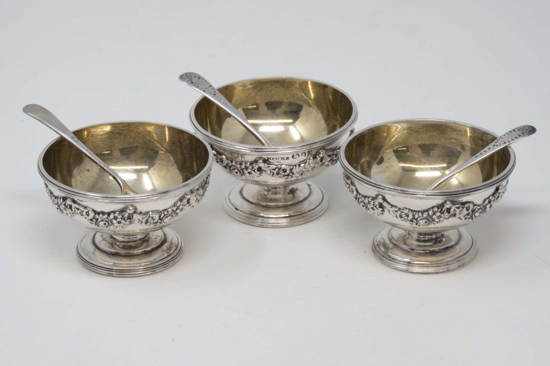Birks Sterling Set of 3 Salt Cellars (1 of 4)