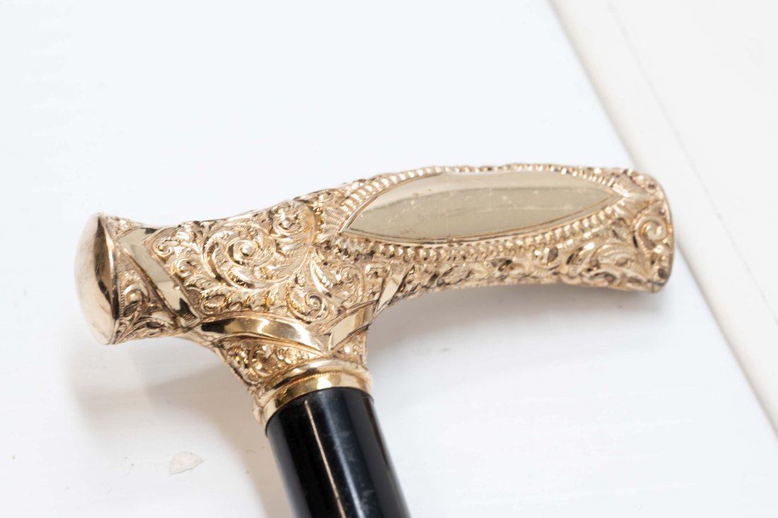 Edwardian Gold plated Handle Walking Cane Signed W.D.C. (1 of 7)