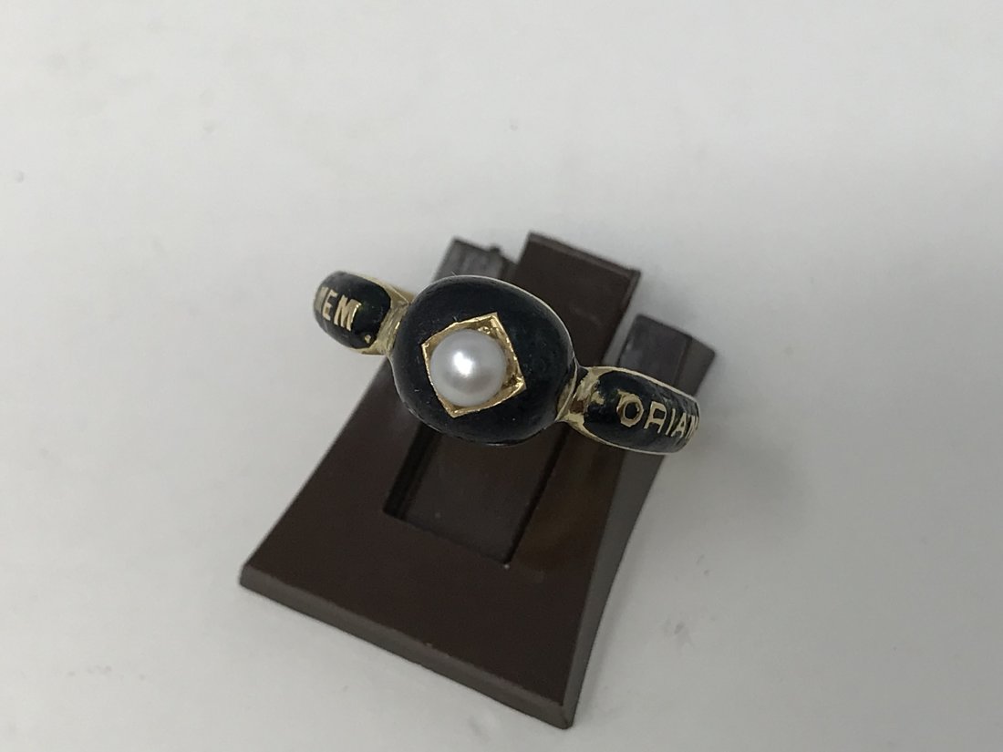 In Memoriam 18k Ring London 1898 Size 6 Enamel & Pearl (1 of 7)