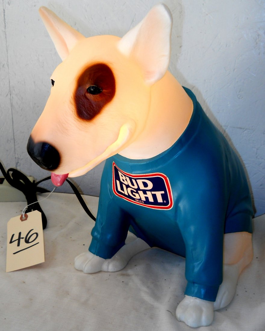 SPUDS MCKENZIE Light-Up Dog BUD LIGHT: Vintage SPUDS MCKENZIE. Like New! Excellent condition! 15” H x 10” W