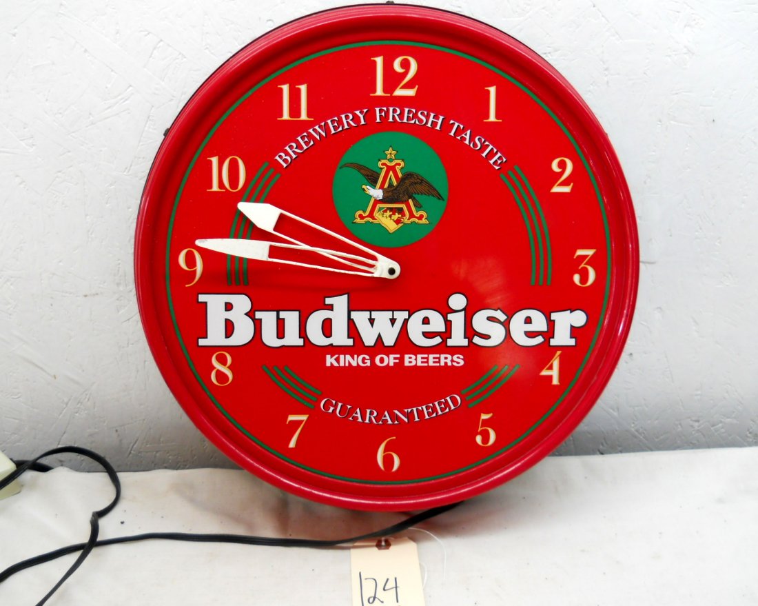 BUDWEISER BEER Wall Clock: Vintage BUDWEISER BEER advertisement wall clock. Plastic Red Wall Clock, Light pull need to be replaced, therefore it currently does not light up. Clock may work, but there is no secondhand, it's hard