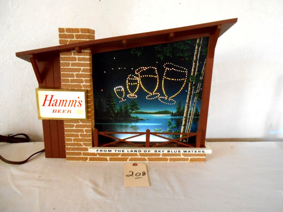 HAMM'S BEER Bar Top Decor: Vintage HAMM'S BEER bar top advertiement featuring a cabin with a starry night sky. Great collectible piece featuring a starry sky which twinkles, shows image of beer glasses and finally the Hamm's Be