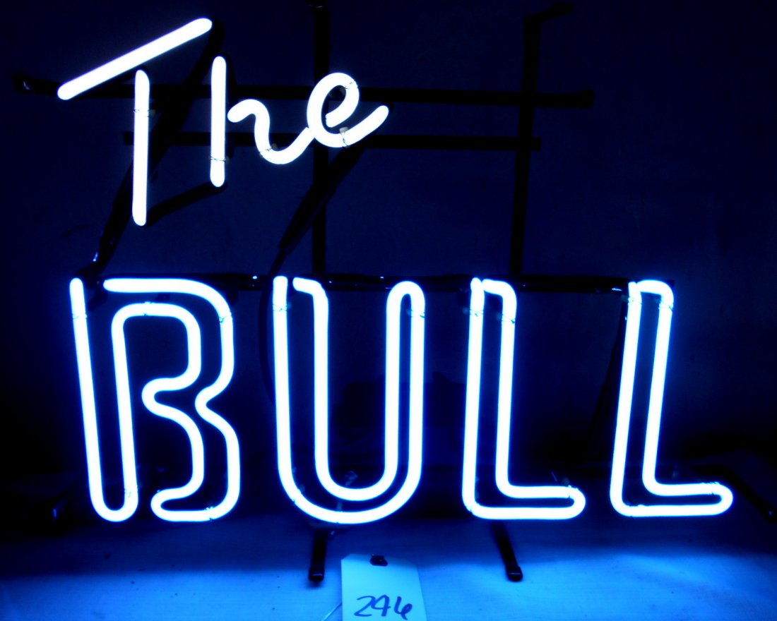 SCHLITZ BEER Malt Liquor Neon Sign: Vintage SCHLITZ BEER Malt Liquor neon sign advertiesement. New in box. Great Schlitz new old stock neon sign that reads, "The Bull". Blue and white neon. 16.5" Hx 21.5" W x 6" D