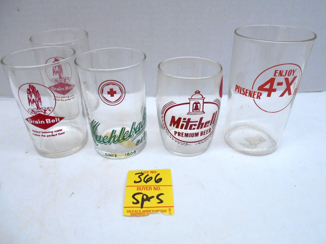 MITCHELL, GRAIN BELT, MUEHLEBACH'S & 4-X Glasses: Various vintage beer glasses. One Mitchell 3.125", Two matching Grain Belt glasses 3.5" tall, One Muehlebach's 3.5" tall, One 4-X Pilsner Glass 4.25" No chips or cracks