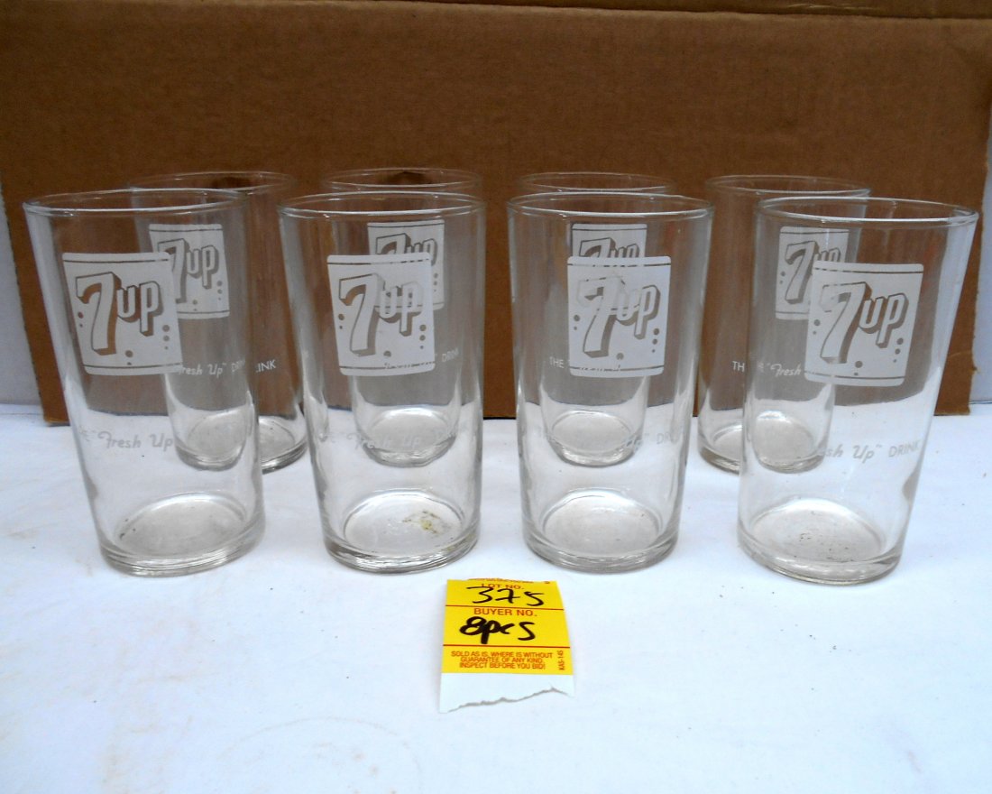 7UP Glasses - Clear Set.: Vintage 7UP. 8 pcs. "7UP The 'Freshen Up' Drink", 8 clear glasses in great condition - no chips or cracks. 4.75" tall