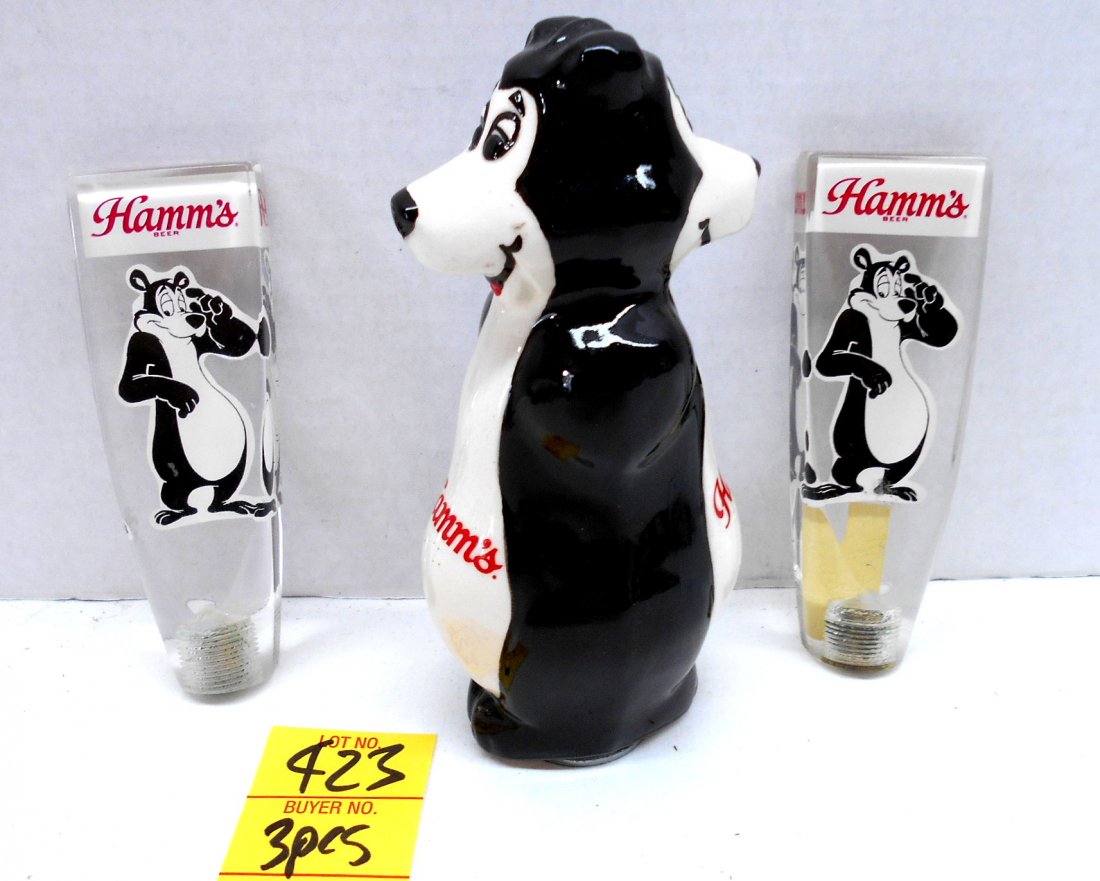 HAMM'S BEER Misc. Tap Handles: 3 pcs. Vintage beer tap handles. 1 Ceramic Hamm's double sided tap handle 2.5" x 5.5". 2 matching clear lucite tap handles 4.5" x 0.75". Excellent condition "“ no chips or cracks.