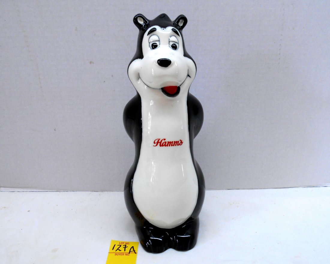 HAMM'S BEER Bear Piggy Bank: Vintage HAMM's BEER advertisement bear piggy bank. Excellent Condition. 11" H x 4" W x 3.5" D