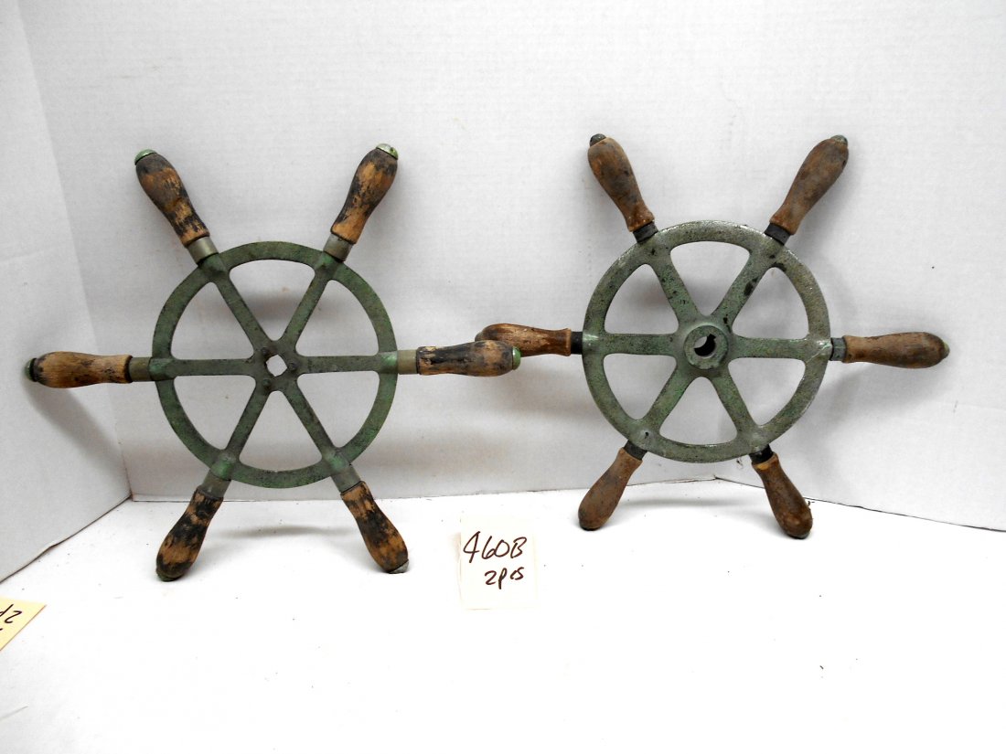 NAUTICAL MARINE Boat Steering Wheels - 2 pcs: 2 pcs. Antique boat ship steering wheels. Metal (brass?) and wood. Each 16" diameter