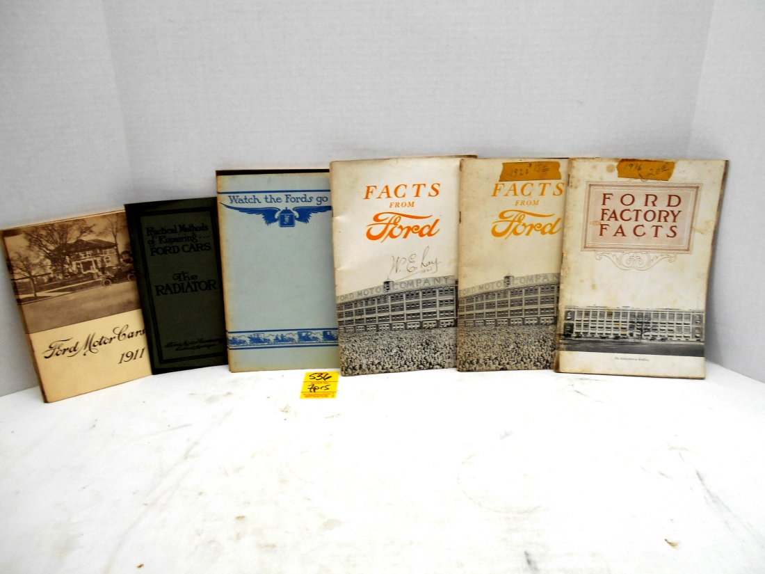 Vintage Ford Facts Pamplets: 6 pcs. Vintage Ford Facts Pamplets