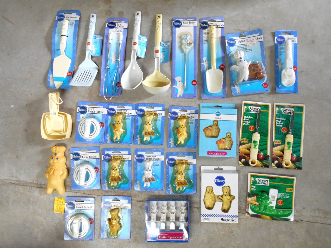 PILLSBURY DOUGHBOY & Green Giant Kitchen Items: 27 Pcs. Pillsbury Doughboy kitchen collection including utensils, magnets, measuring cups, biscuit cutters. Some Green Giant Sprout items.