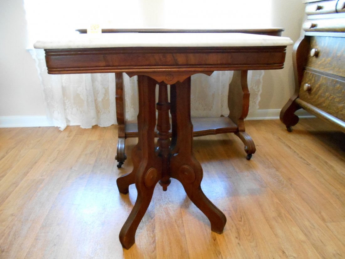 Antique American Victorian Lamp Table – Furniture: Antique American Victorian lamp table with white rectangular marble top. Very good condition. Finish clean, no chips/cracks on marble. Slight yellow discoloration on marble top (see photos). White cer