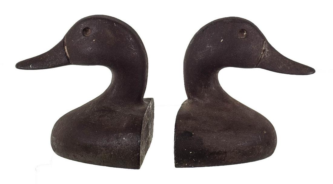 RARE CAST IRON BOOKENDS Pair of late 19th/early 20th c. (1 of 1)