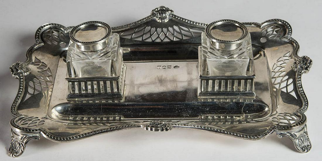 TWO SILVER AND GLASS INKWELLS ON TRAYVery fine 19th c.: TWO SILVER AND GLASS INKWELLS ON TRAYVery fine 19th c. silver footed pen and inkwell, hallmarked "G & S Co.", rampant lion, "cat's head" and "i", two silver and glass capped fitted inkwells, both hall