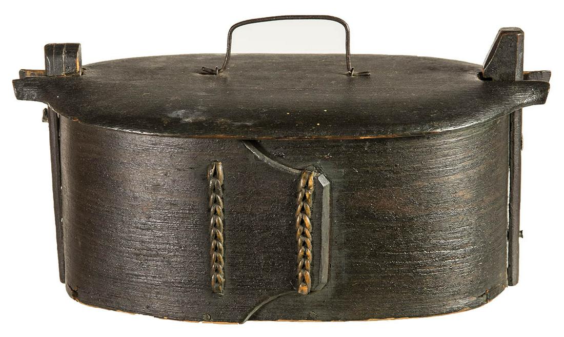 18TH/EARLY 19TH C. SCANDINAVIAN BOXPine, oval lidded: 18TH/EARLY 19TH C. SCANDINAVIAN BOXPine, oval lidded box in original green painted finish, wire handle on lid, double sewn, single lap construction, overall good condition with patina, (note: faint ci