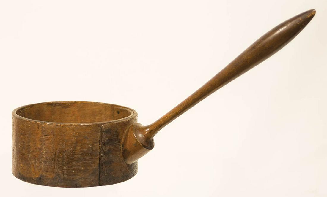 DIPPEROak and maple, original dark varnish with patina, rare long handle (11 1/2"), measure is 3" h,: DIPPEROak and maple, original dark varnish with patina, rare long handle (11 1/2"), measure is 3" h, 7" dia.