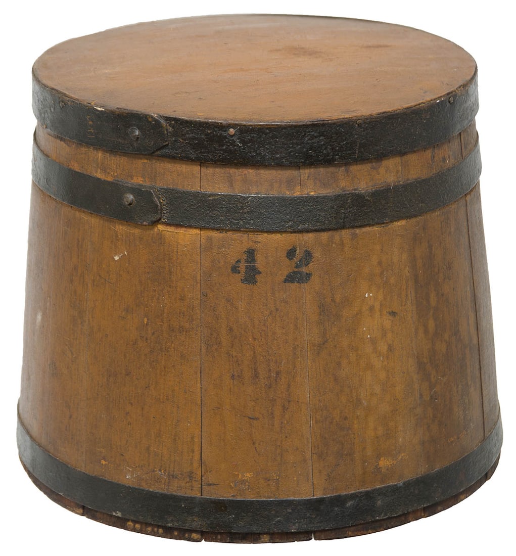 SHAKER COVERED PAIL Pine, original pumpkin/red stained finish, steel bands with black paint, clip (1 of 2)