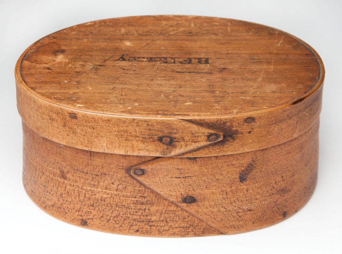 Oval box, B.F. Hersey (1 of 2)