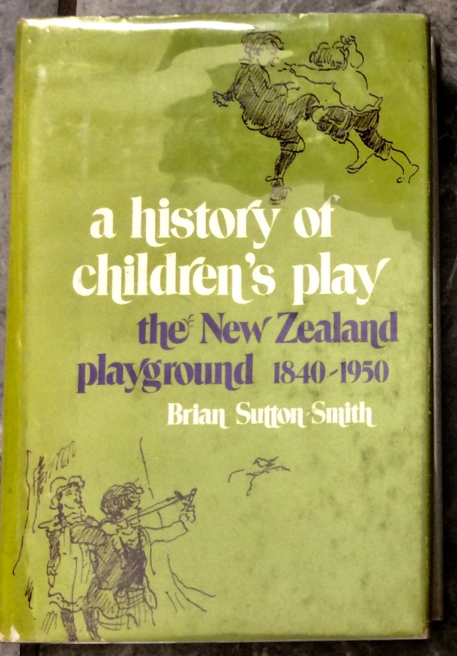 "A History Of Children's Play" by Brian Smith 1981 Hardcover The Effect Of School Playgrounds On New (1 of 1)