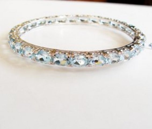 Natural Swiss Blue Topaz Bangle 45.34Ct 18k W/g Overlay (1 of 4)