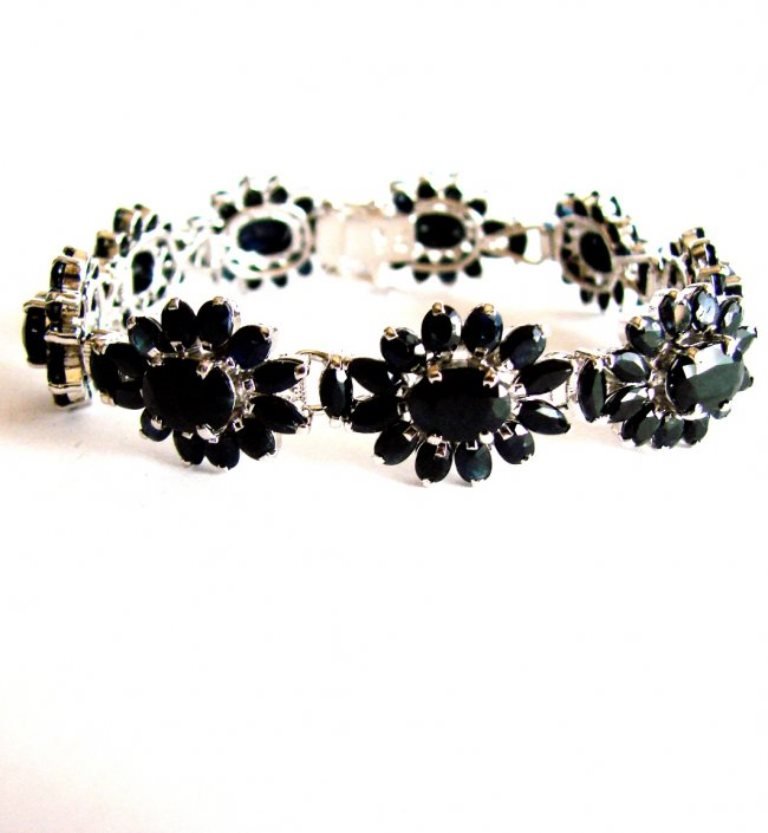 Bracelet Natural Sapphire 42.21Ct 18k W/g Overlay (1 of 6)