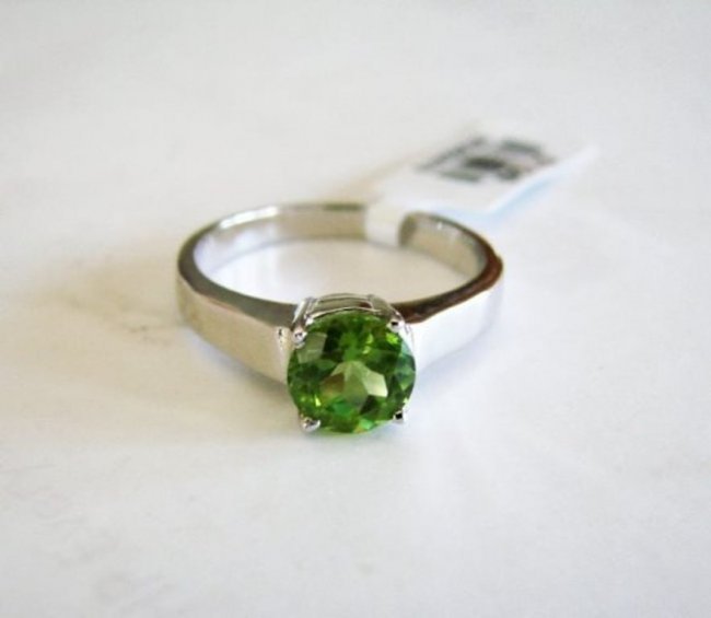 Natural Peridot Ring 1.27Ct 18k W/g Overlay (1 of 4)