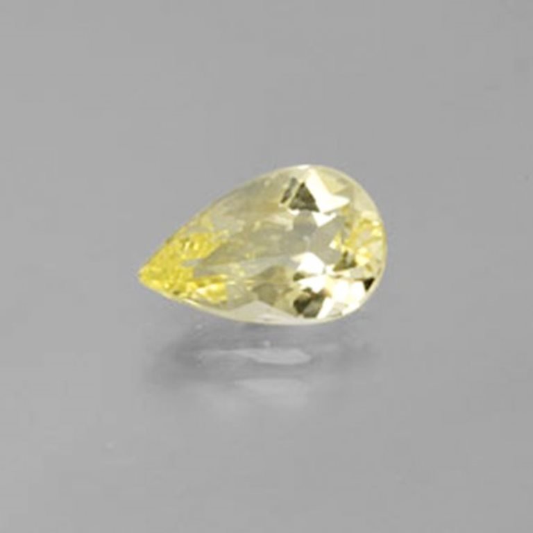 Natural Yellow Glden Beryl Pear Shape .69Ct (1 of 2)