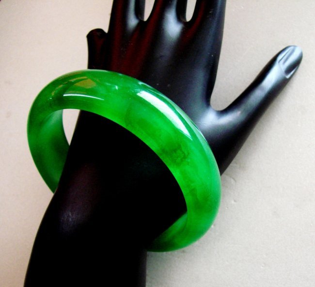Natural Chinese Jadeite Jade Bangle Grade: A Size: 7 (1 of 4)