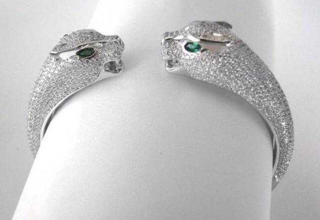 Creation Diamond & Green Garnet High Quality Item (1 of 6)
