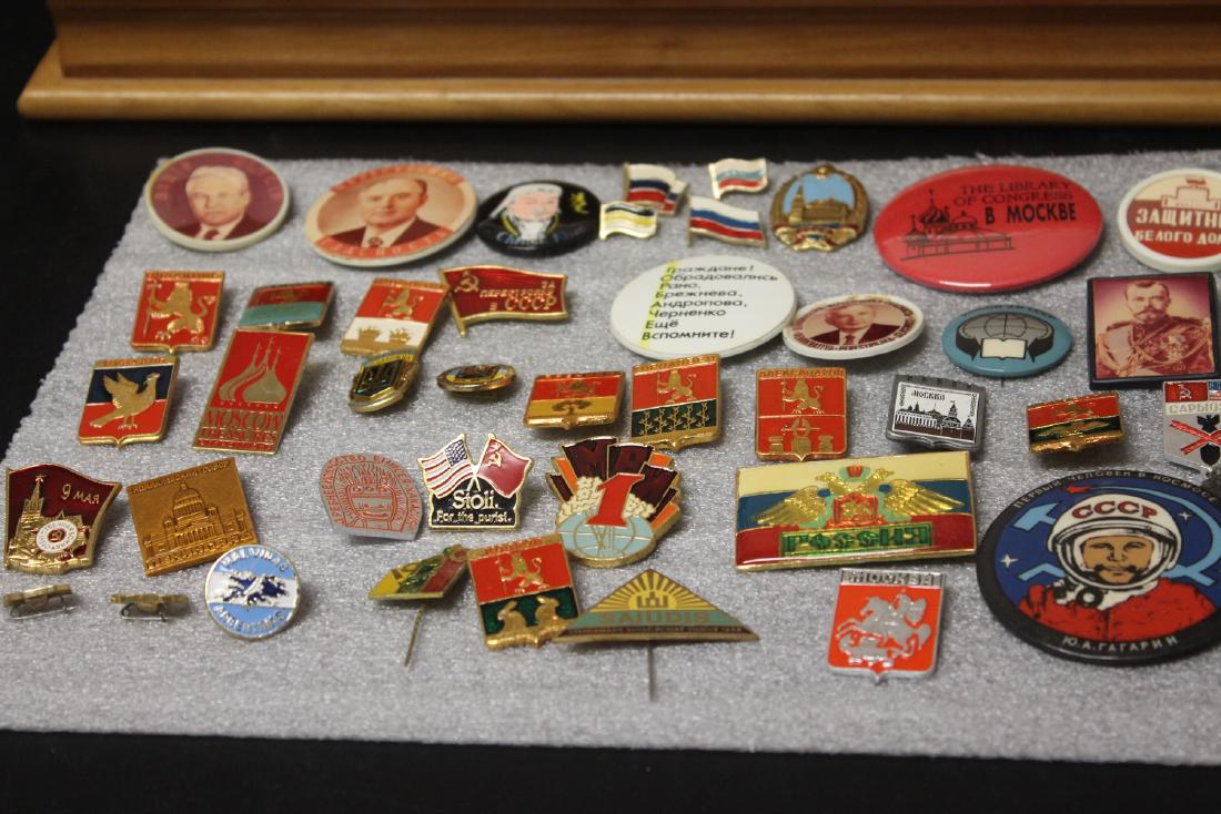 Lot of 42 Soviet Union Propaganda? Pins: most of them are Soviet Union