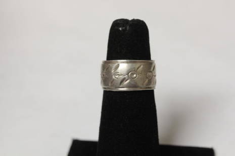 A Sterling Ring: Marked "Sterling" - size 6