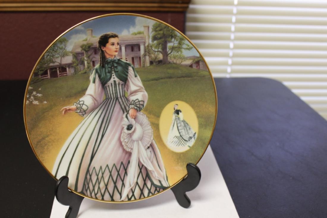 Gone With The Wind Collector's Plate: 8 1/2 inches in diameter