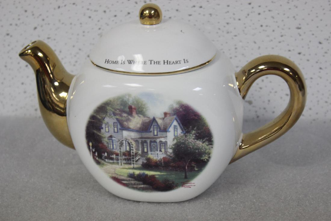 A Thomas Kinkade Teapot: 6 1/4"